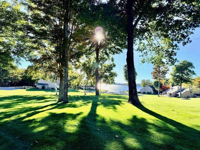 /international/us/2-portside-drive-moultonborough-nh-110120670288/