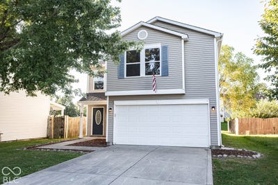 /international/us/13390-n-largo-court-camby-in-110120462793/