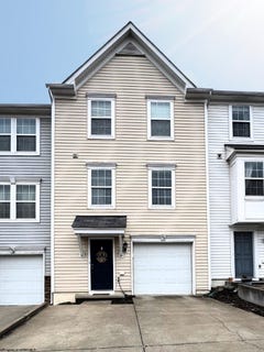 /international/us/105-birds-eye-view-drive-morgantown-wv-110104074353/