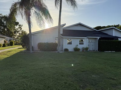 /international/us/4255-willow-pond-circle-circle-west-palm-beach-fl-110101453010/?lang=fr