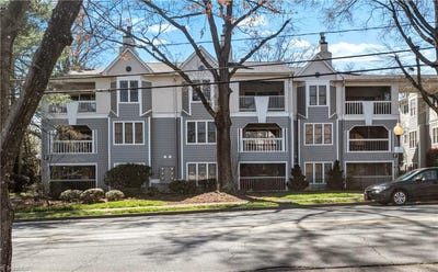 /international/us/239-oakwood-court-winston-salem-nc-110106523234/