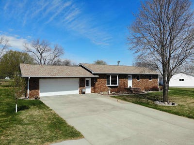 /international/us/314-8th-st-springfield-sd-110101981491/