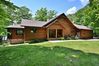 /international/us/w1213-nice-lake-road-birchwood-wi-110100185404/