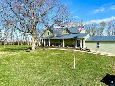 /international/us/1563-211th-st-hardwick-mn-110107200087/