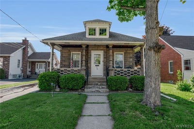 /international/us/339-aurora-street-lancaster-ny-110108299713/