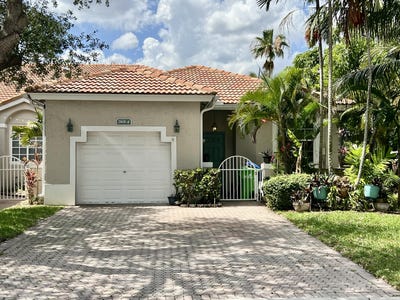 /international/us/7801-s-aragon-boulevard-sunrise-fl-110107631581/