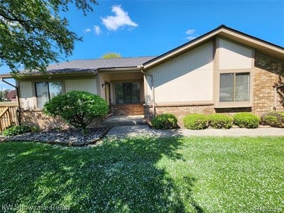 /international/us/38824-windmill-pointe-s-clinton-twp-mi-110100217606/