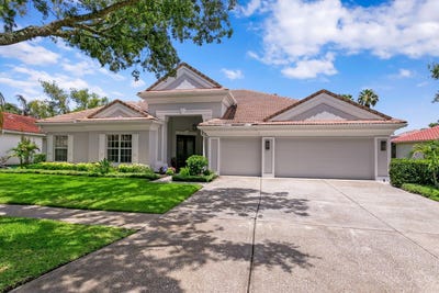 /international/us/17807-arbor-greene-drive-tampa-fl-110100335302/
