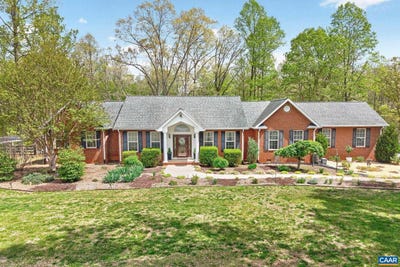 /international/us/133-pine-forest-ln-troy-va-110107730277/