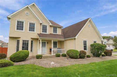 /international/us/151-independence-lane-grand-island-ny-110110277851/