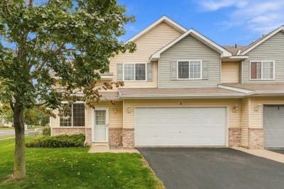 /international/us/3534-sterling-heights-drive-river-falls-wi-110120095581/