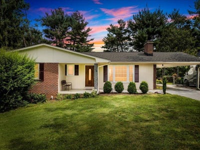 /international/us/340-walters-drive-christiansburg-va-110100998212/?lang=en