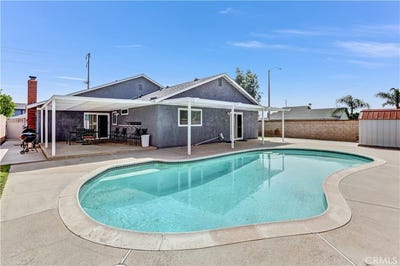 /international/us/2466-s-sultana-avenue-ontario-ca-110110252842/