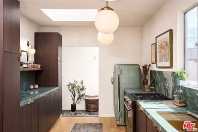 /international/us/818-palms-blvd-venice-ca-110105067499/