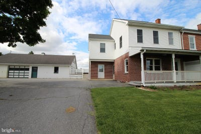 /international/us/3873-old-philadelphia-pike-gordonville-pa-110108341054/