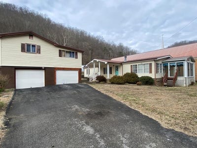 /international/us/1393-buffalo-creek-rd-williamson-wv-110105198169/