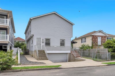 /international/us/20-e-pine-street-long-beach-ny-110119366449/