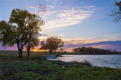 /international/us/134-pelican-bay-road-garvin-mn-110102851263/