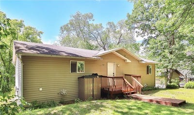 /international/us/911-8th-street-ne-little-falls-mn-110108934322/