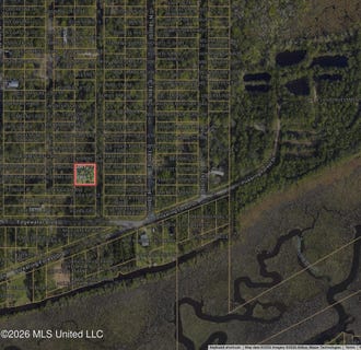 /international/us/n-17th-street-ocean-springs-ms-110110404453/
