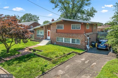 /international/us/4150-baker-avenue-pennsauken-nj-110100868633/