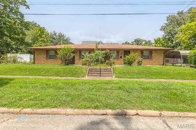 /international/us/602-and-833-cynthia-street-poplar-bluff-mo-110101240349/
