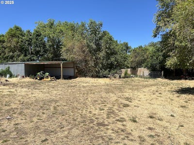 /international/us/lot-2-lucerne-ln-dallesport-wa-110101002084/
