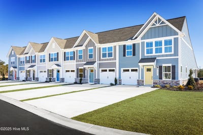 /international/us/4232-farmfield-drive-navassa-nc-110107715734/