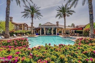 /international/us/14250-w-wigwam-boulevard-litchfield-park-az-110098035906/
