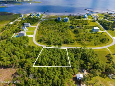 /international/us/138-westbay-circle-lot-18-harkers-island-nc-110109808608/
