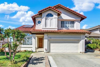 /international/us/1055-sandhurst-drive-vallejo-ca-110120452681/