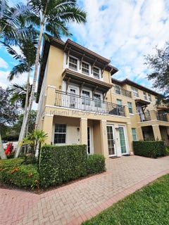 /international/us/809-sw-147-ave-pembroke-pines-fl-110103362994/