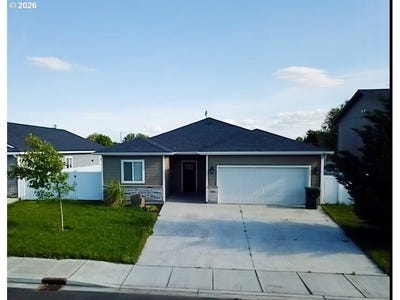 /international/us/303-riverwood-ct-umatilla-or-110108168939/