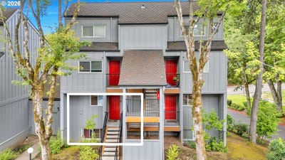 /international/us/4-touchstone-lakeoswego-or-110109714872/