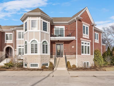 /international/us/1454-e-northwest-highway-arlington-heights-il-110105722410/