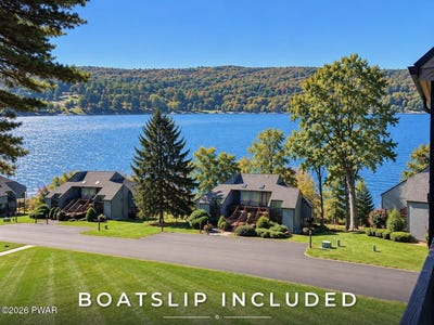 /international/us/111-green-circle-paupack-pa-110109765295/