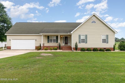 /international/us/260-naylor-school-road-roseboro-nc-110100848823/