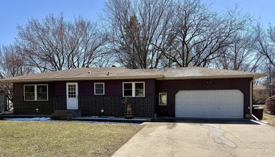 /international/us/2312-se-12th-avenue-aberdeen-sd-110107206885/