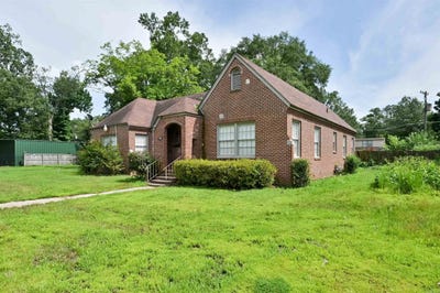 /international/us/1300-w-28th-avenue-pine-bluff-ar-110101179193/