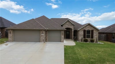 /international/us/1213-bradley-street-centerton-ar-110107395827/