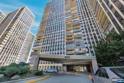 /international/us/200-winston-cliffside-park-nj-110106217233/