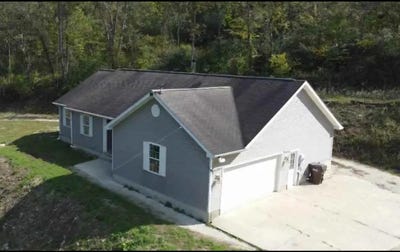 /international/us/6049-blue-creek-road-brookville-in-110107849695/