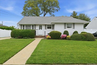 /international/us/3903-lincoln-street-seaford-ny-110108033450/