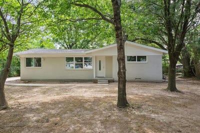 /international/us/220-n-trego-court-dallas-tx-110100999870/