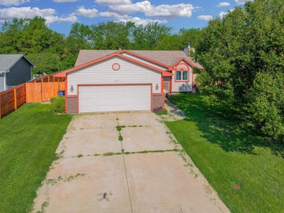 /international/us/815-n-meadow-rd-valley-center-ks-110100984085/?lang=pt