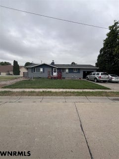 /international/us/1117-w-11th-street-alliance-ne-110109060032/