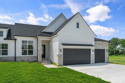 /international/us/2531-bos-landen-drive-pella-ia-110106354211/