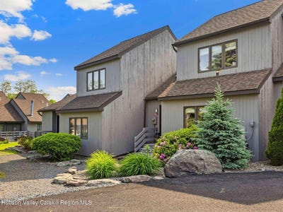 /international/us/53-windham-mountain-village-windham-ny-110100399303/