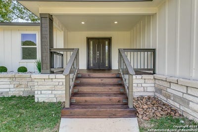 /international/us/414-devonshire-san-antonio-tx-110098409782/