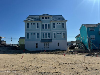 /international/us/404-ocean-drive-emerald-isle-nc-110105764319/